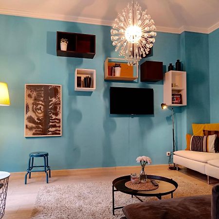 Newly Refurbished Apartment In The City Center Sofia Exterior foto