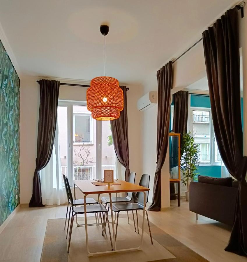Newly Refurbished Apartment In The City Center Sofia Exterior foto